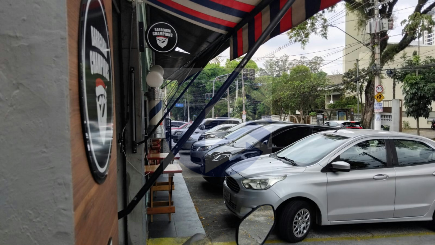 Prédio comercial no jardim bonfiglioli.