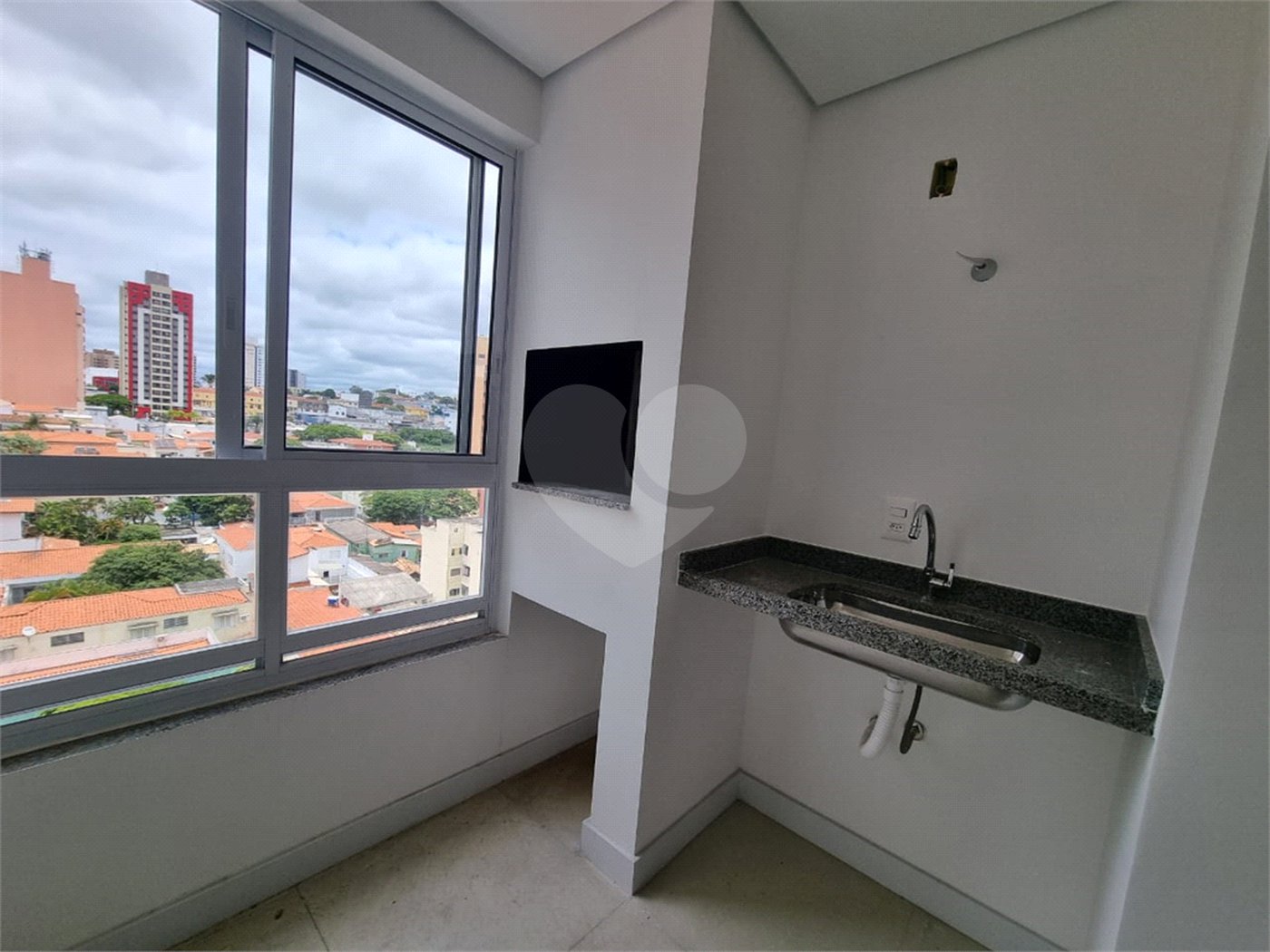Apartamento à venda com 2 quartos, sendo 1 suíte, no Centro, Sorocaba, SP