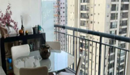 Apartamento à venda com 2 quartos, sendo 1 suíte,  em Jardim Flor da Montanha, Guarulhos, SP