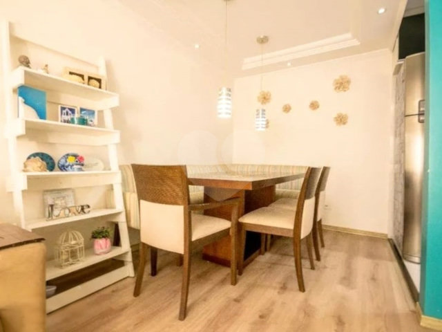 Casa à venda com 2 quartos, sendo 1 suíte,  no condomínio Residencial Felicitá, São Paulo - SP