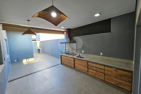 Casa à venda com 3 quartos, sendo 1 suíte,  no condomínio Mantova, Indaiatuba - SP