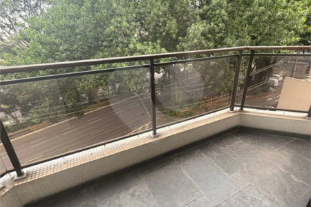 Apartamento à venda com 3 quartos, sendo 1 suíte, em Santana, São Paulo, SP