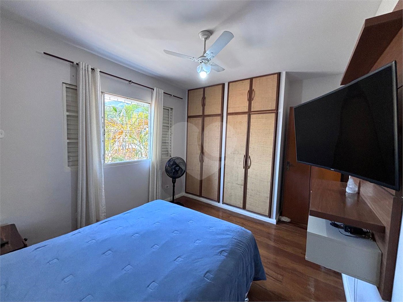 Casa à venda com 5 quartos, sendo 2 suítes,  em Jardim Maristela, Atibaia, SP
