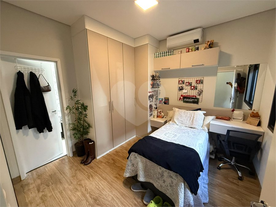 Casa à venda com 3 suítes no condomínio Costa das Areias, Salto - SP