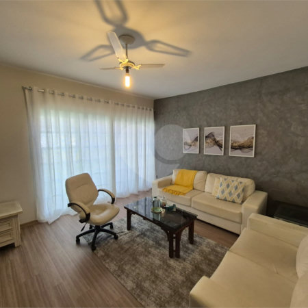 Casa à venda com 3 quartos, sendo 1 suíte, em Vila Salles, Atibaia, SP