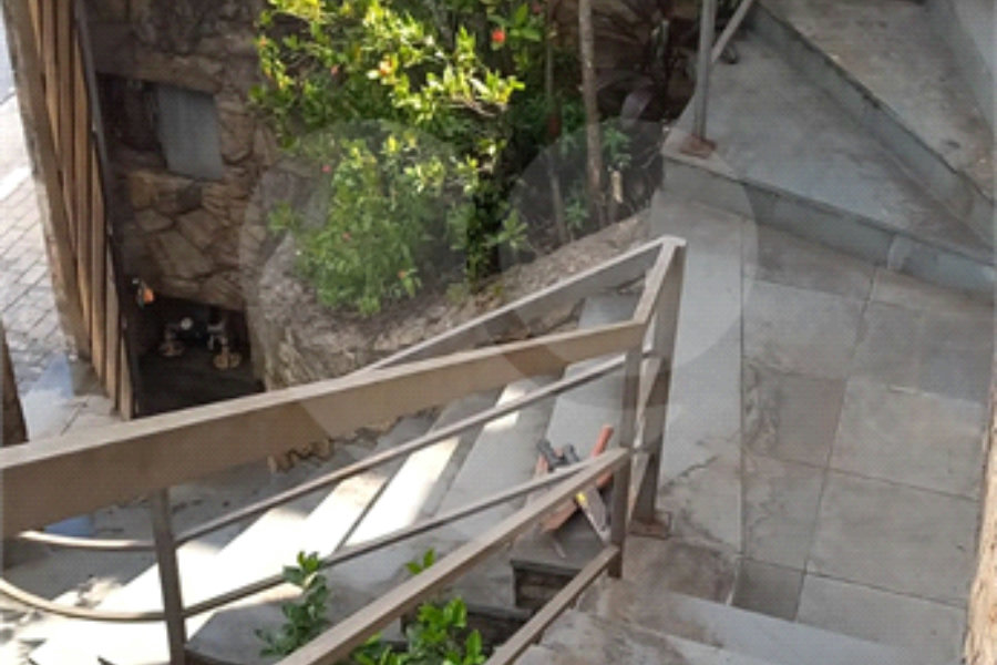 Sobrado à venda com 3 quartos, sendo 1 suíte, em Jardim França, São Paulo, SP