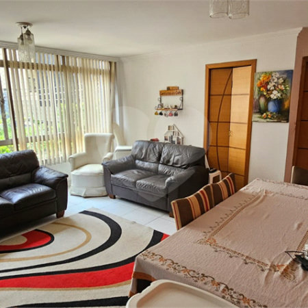 Apartamento à venda com 3 quartos, sendo 1 suíte,  em Vila Mariana, São Paulo, SP