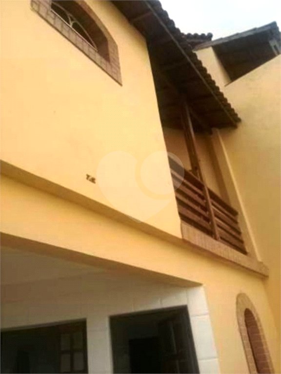 Sobrado à venda com 3 quartos, sendo 1 suíte, em Jardim Monte Kemel, São Paulo, SP
