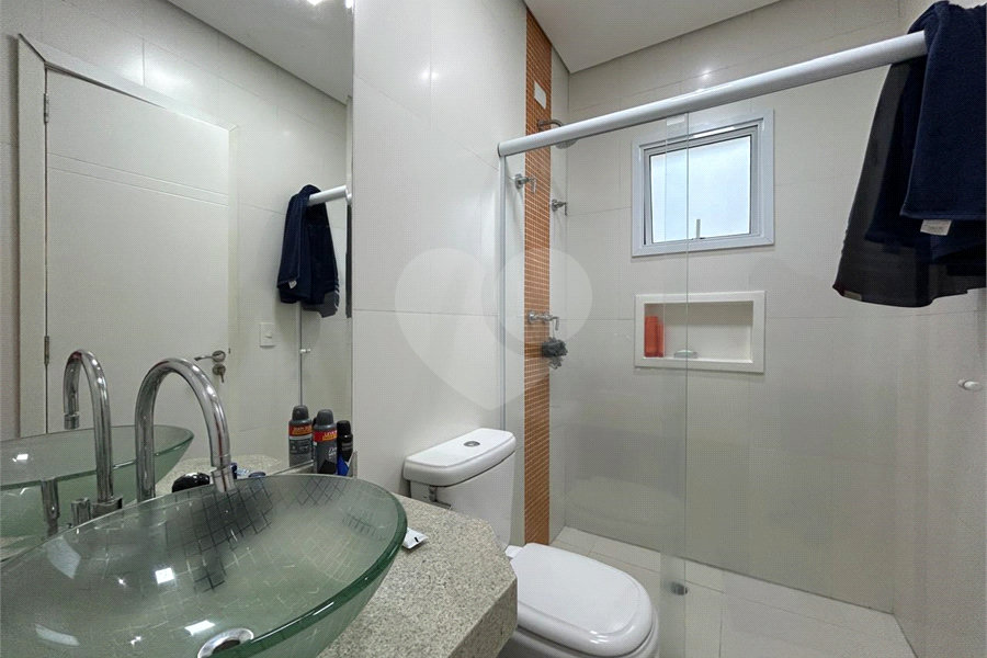 Casa à venda com 4 suítes no condomínio Residencial Jabuticabeiras, São Paulo - SP