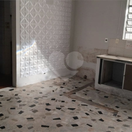 Sobrado à venda com 3 quartos, sendo 1 suíte, em Jardim Bonfiglioli, São Paulo, SP