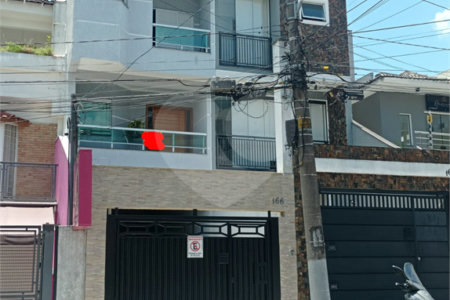 Casa à venda com 3 suítes em Vila Assunção, Santo André, SP
