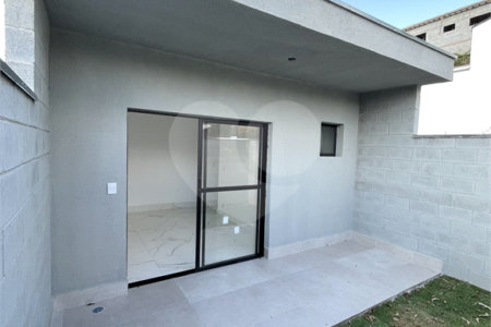 Casa à venda com 3 quartos, sendo 1 suíte,  em Vila São Paulo, Mogi das Cruzes, SP
