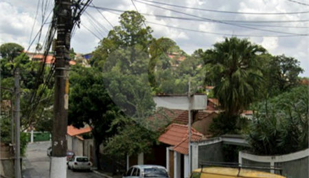 Terreno à venda em Horto, São Paulo, SP