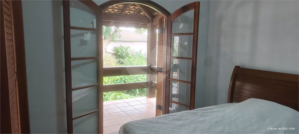 Chácara à venda com 4 quartos, sendo 3 suítes, em Campos de Atibaia, Atibaia, SP