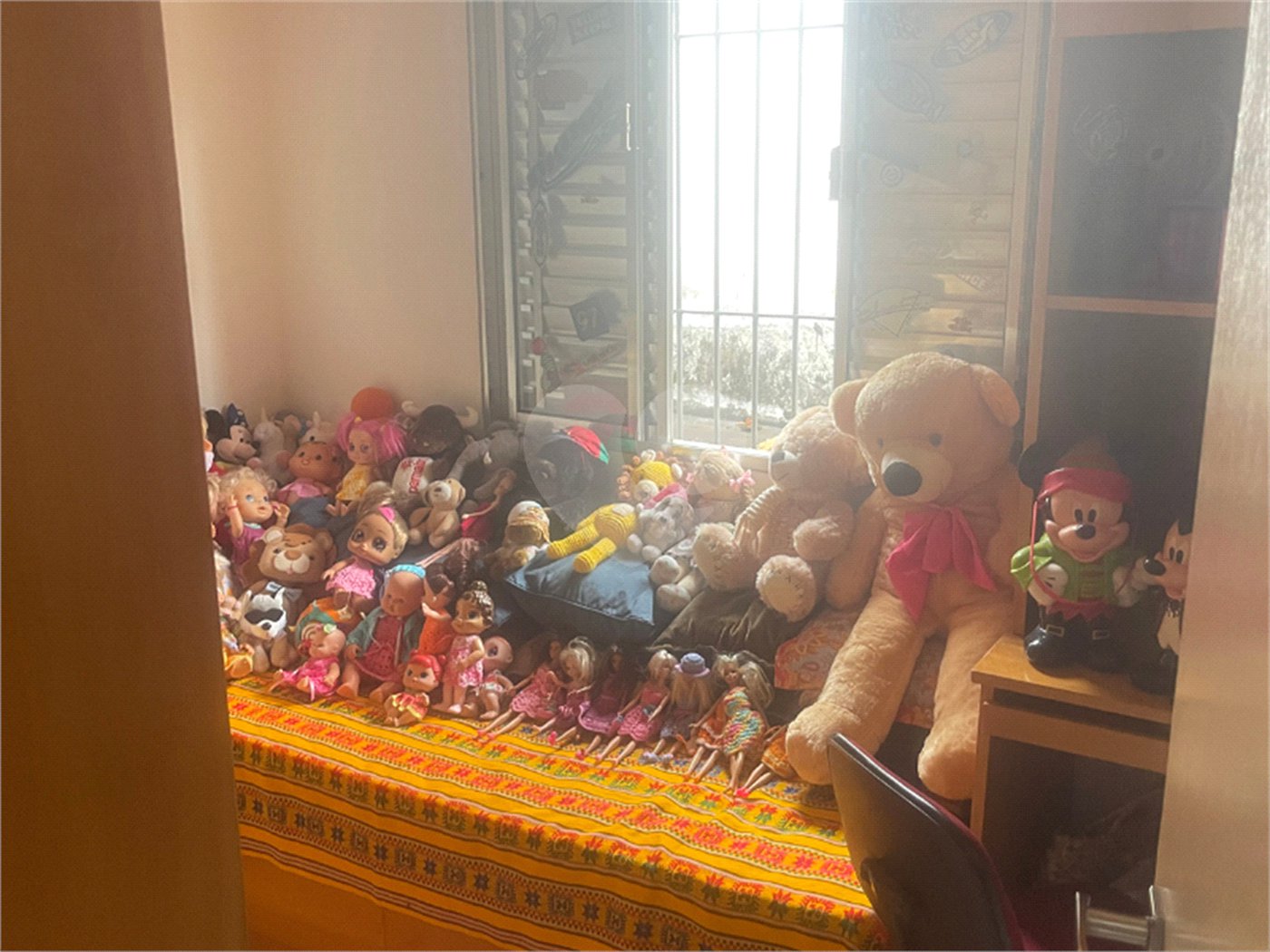 Sobrado à venda com 3 quartos em Vila Nova Alba, São Paulo, SP