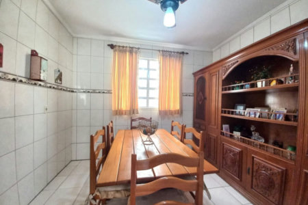 Belíssimo Apartamento de Frente, 3 Quartos, com Garagem Fechada, à Venda no Marapé – Santos/SP