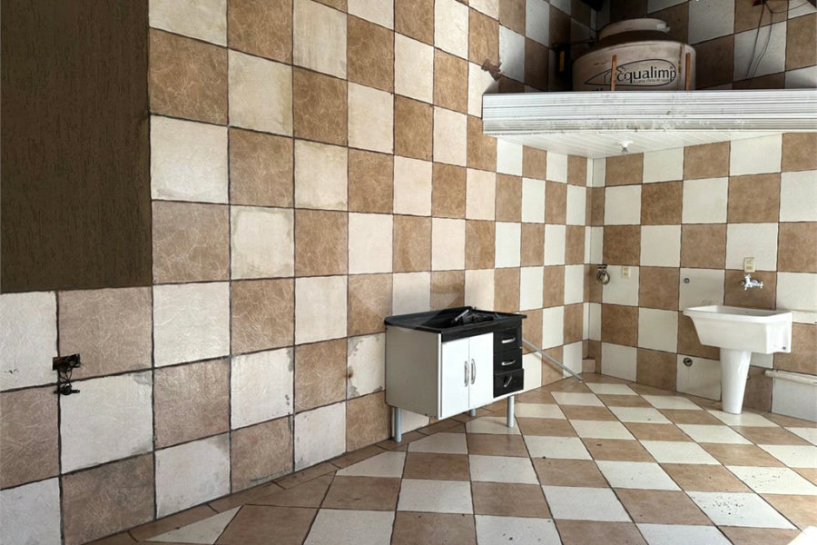 Sobrado à venda com 7 quartos, sendo 2 suítes,  em Lauzane Paulista, São Paulo, SP