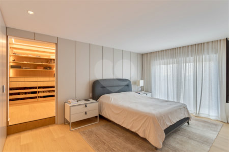 Apartamento à venda com 4 suítes em Panamby, São Paulo, SP