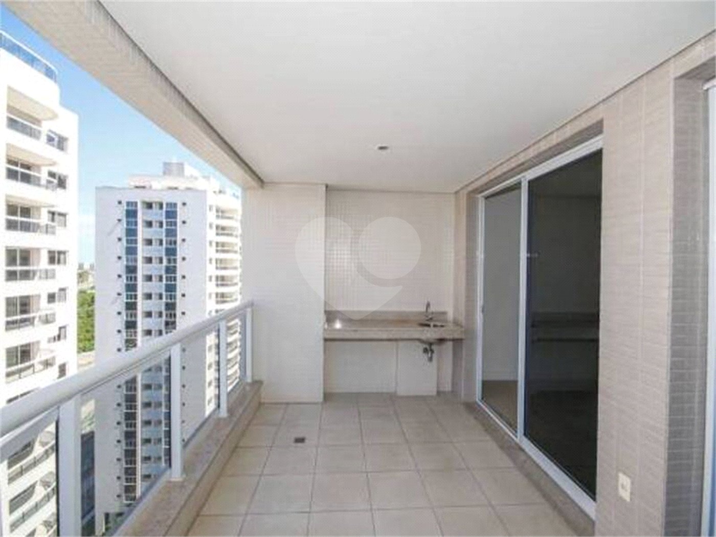 Apartamento à venda com 2 quartos, sendo 1 suíte,  em Camorim, Rio de Janeiro, RJ