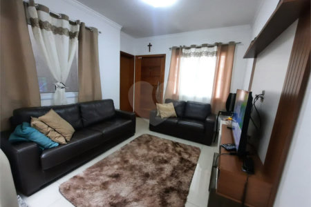 Sobrado à venda com 3 quartos, sendo 2 suítes, em Vila Mazzei, São Paulo, SP