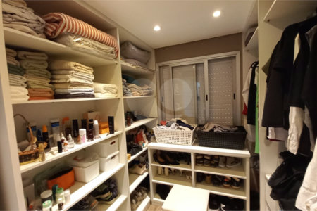 Apartamento à venda com 3 quartos, sendo 1 suíte, em Jardim Luísa, São Paulo, SP