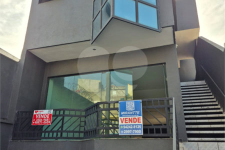 Prédio à venda em Imirim, São Paulo, SP