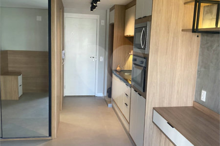 Apartamento à venda ou para alugar com 1 suíte em Cerqueira César, São Paulo, SP