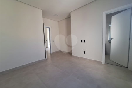 Casa Térrea à venda com 3 quartos, sendo 1 suíte, em Jardim Regina, Indaiatuba, SP