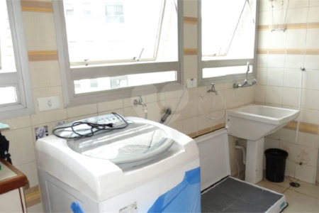 Cobertura à venda ou para alugar com 4 quartos, sendo 2 suítes, em Vila Uberabinha, São Paulo, SP