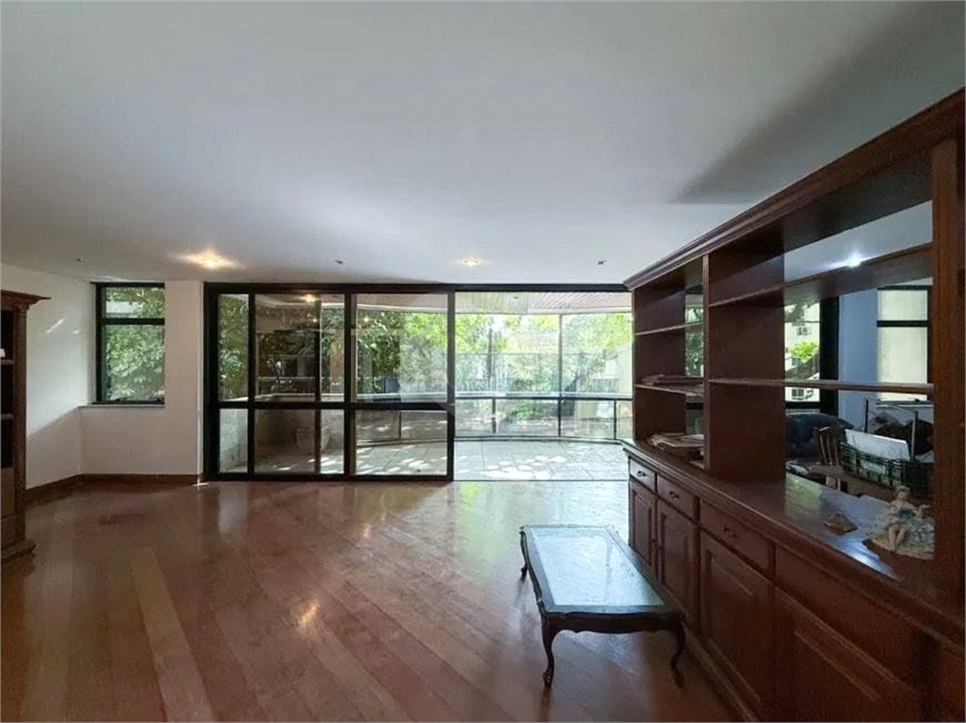 Apartamento à venda com 4 quartos, sendo 2 suítes, em Leblon, Rio de Janeiro, RJ