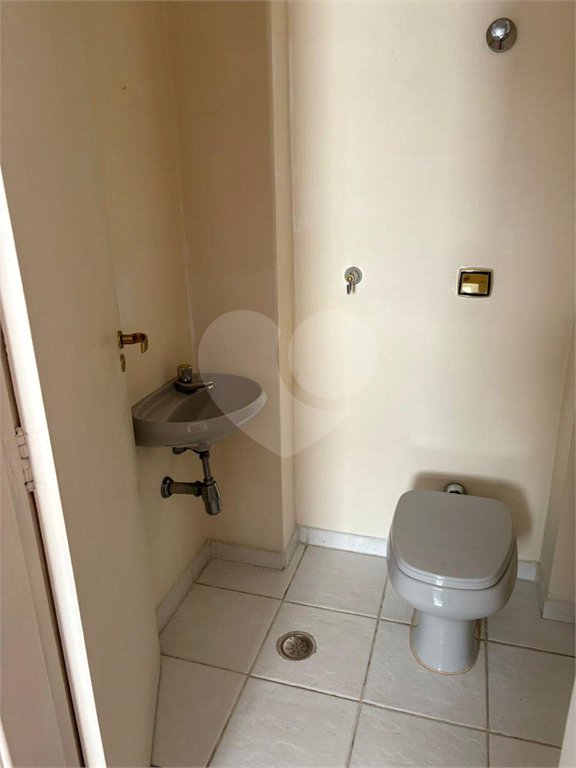 Apartamento à venda ou para alugar com 3 quartos, sendo 1 suíte,  em Pinheiros, São Paulo, SP