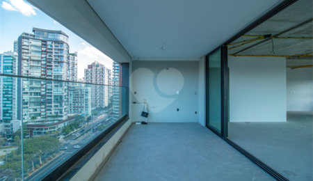 Apartamento à venda com 4 suítes em Moema, São Paulo, SP