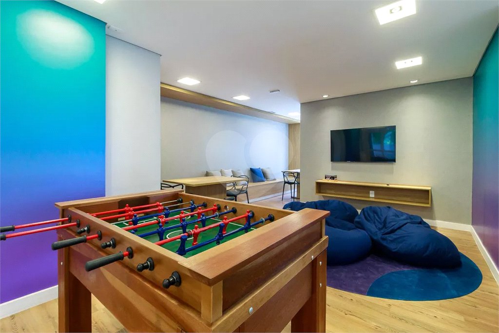 Apartamento à venda com 3 quartos, sendo 1 suíte,  em Santo Amaro, São Paulo, SP