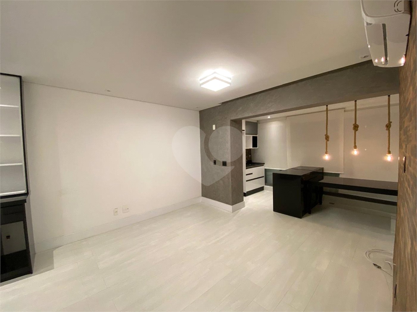 Apartamento à venda com 1 quarto em Barra Funda, São Paulo, SP