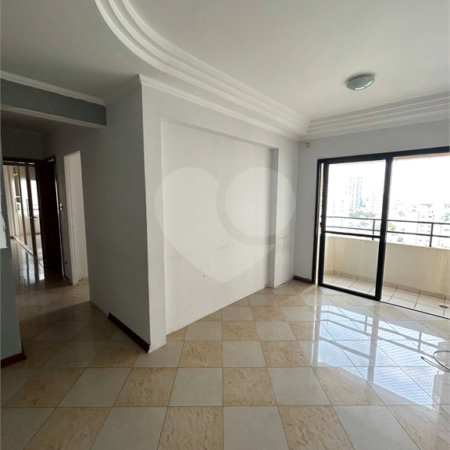 Apartamento à venda com 3 quartos, sendo 1 suíte, em Santa Teresinha, São Paulo, SP