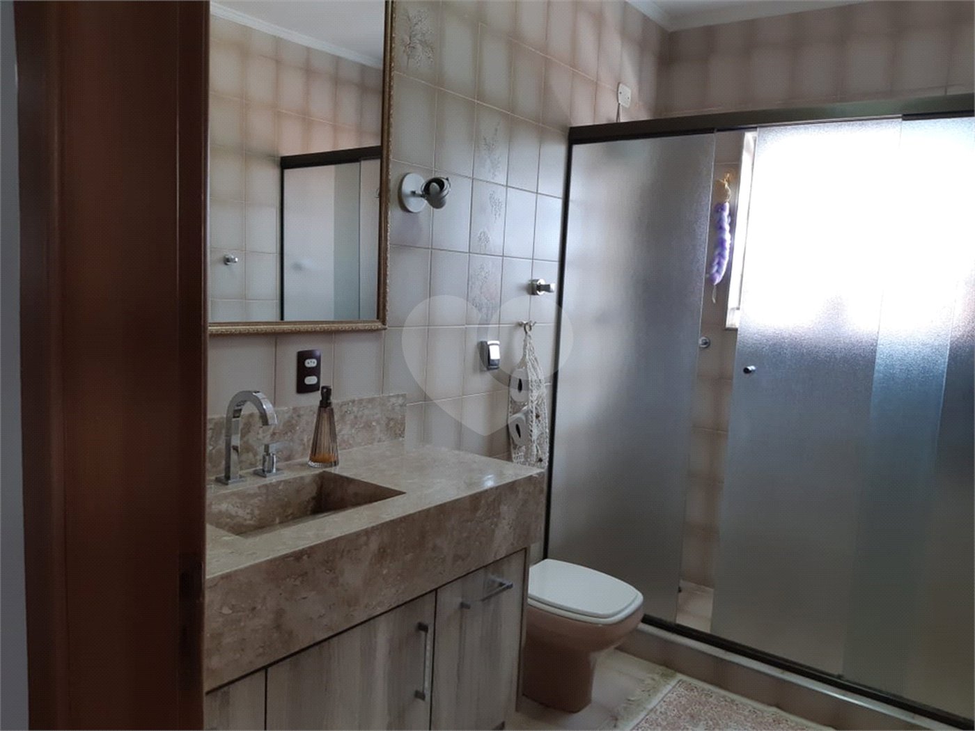 Sobrado à venda com 3 quartos, sendo 1 suíte, em Vila Romero, São Paulo, SP