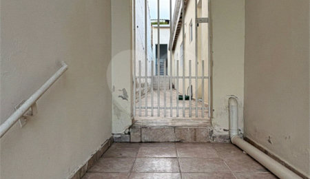 Casa à venda com 2 quartos, sendo 1 suíte,  em Jardim Itanguá, Sorocaba, SP