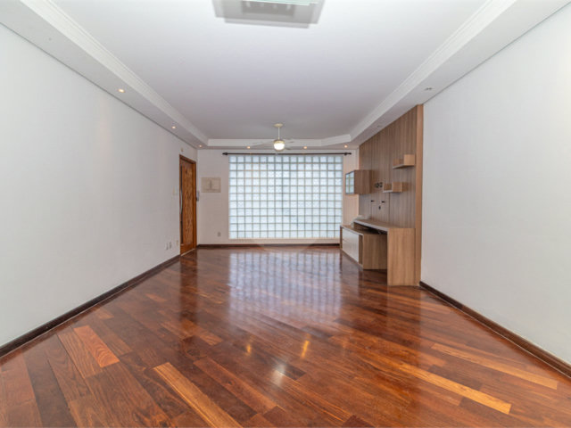 Casa à venda ou para alugar com 3 quartos, sendo 1 suíte,  em Granja Julieta, São Paulo, SP