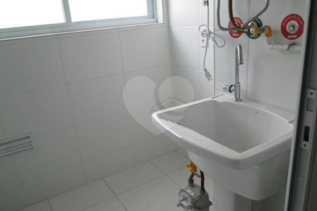 Apartamento para alugar com 2 quartos em Vila Anastácio, São Paulo, SP