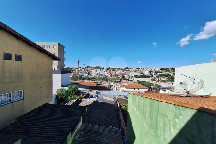 Sobrado à venda com 8 quartos em Penha, São Paulo, SP