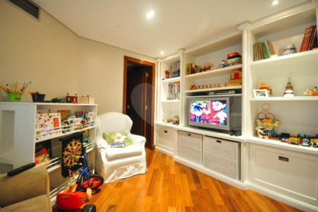 Apartamento à venda com 4 suítes em Vila Andrade, São Paulo, SP