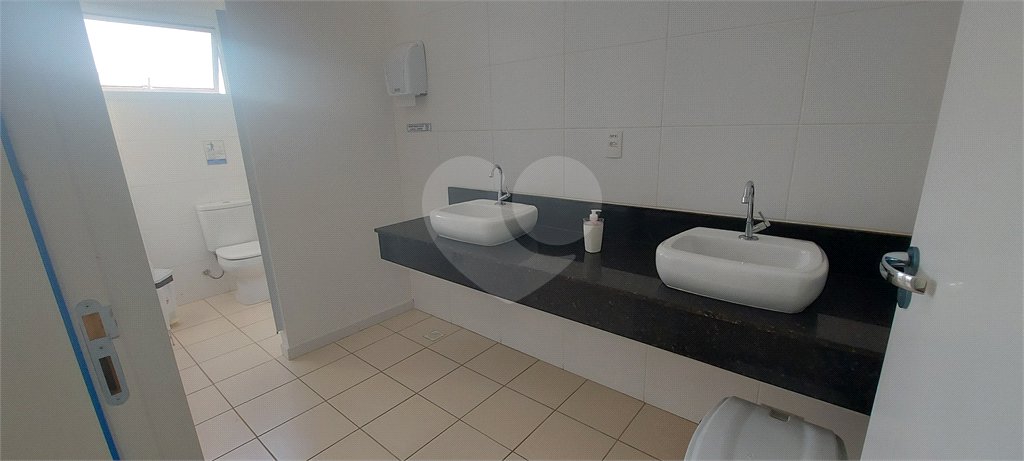 Apartamento à venda com 3 quartos, sendo 1 suíte, em Vila Lucy, Sorocaba, SP