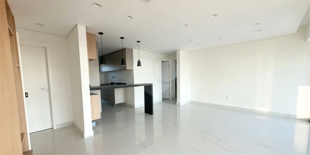 Apartamento para alugar com 3 suítes em Parque Campolim, Sorocaba, SP