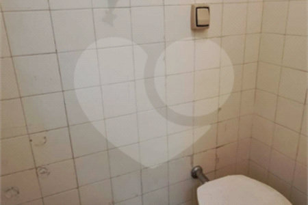 Apartamento à venda com 3 quartos, sendo 1 suíte, em MOEMA, São Paulo, SP