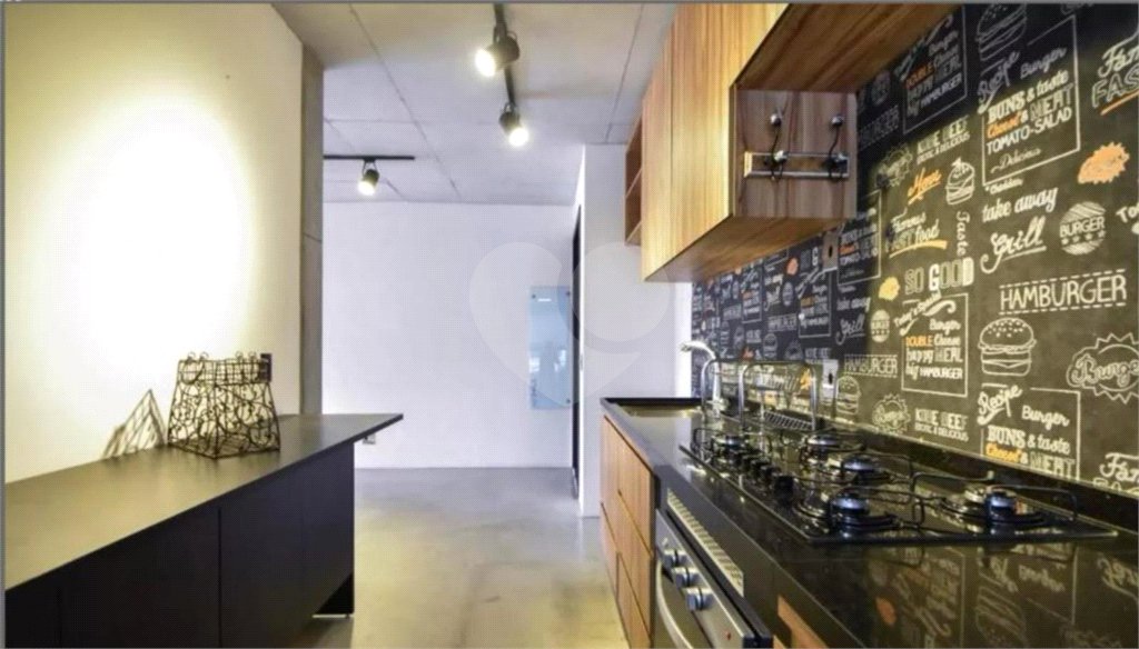 Apartamento à venda com 1 suíte em Jardim das Acácias, São Paulo, SP
