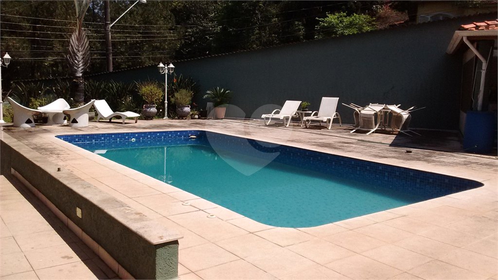 Casa à venda com 5 quartos, sendo 2 suítes, em Horto Florestal, São Paulo, SP