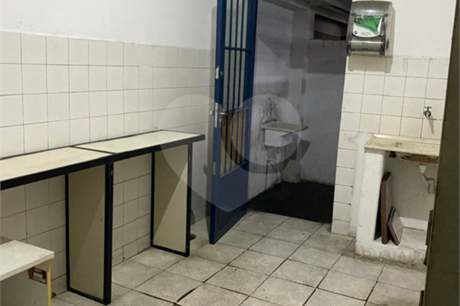 Prédio para alugar em Lapa, São Paulo, SP