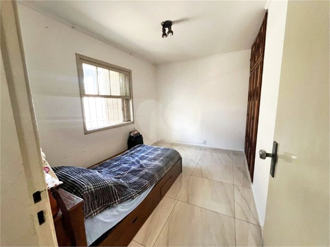 Sobrado à venda com 2 quartos em Santana, São Paulo, SP