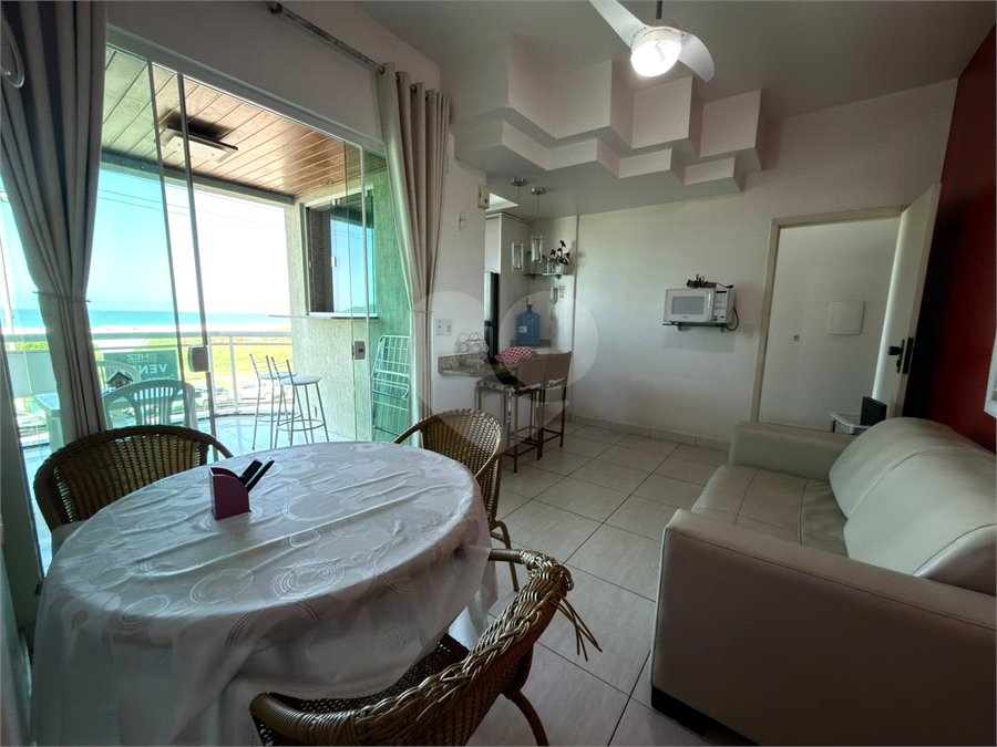 Apartamento à venda com 2 quartos, sendo 1 suíte, em Vila Nova, Cabo Frio, RJ