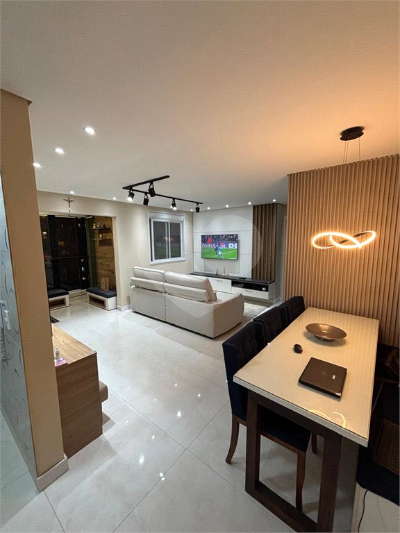 Apartamento à venda com 2 quartos, sendo 1 suíte,  em Brás, São Paulo, SP